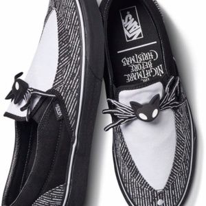 Vans Nightmare Before Christmas Classic Slip-Ons Jack Skellington Bowtie Shoe 11